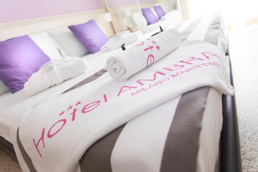 Hotel Ambra Milano Marittima Phòng bức ảnh