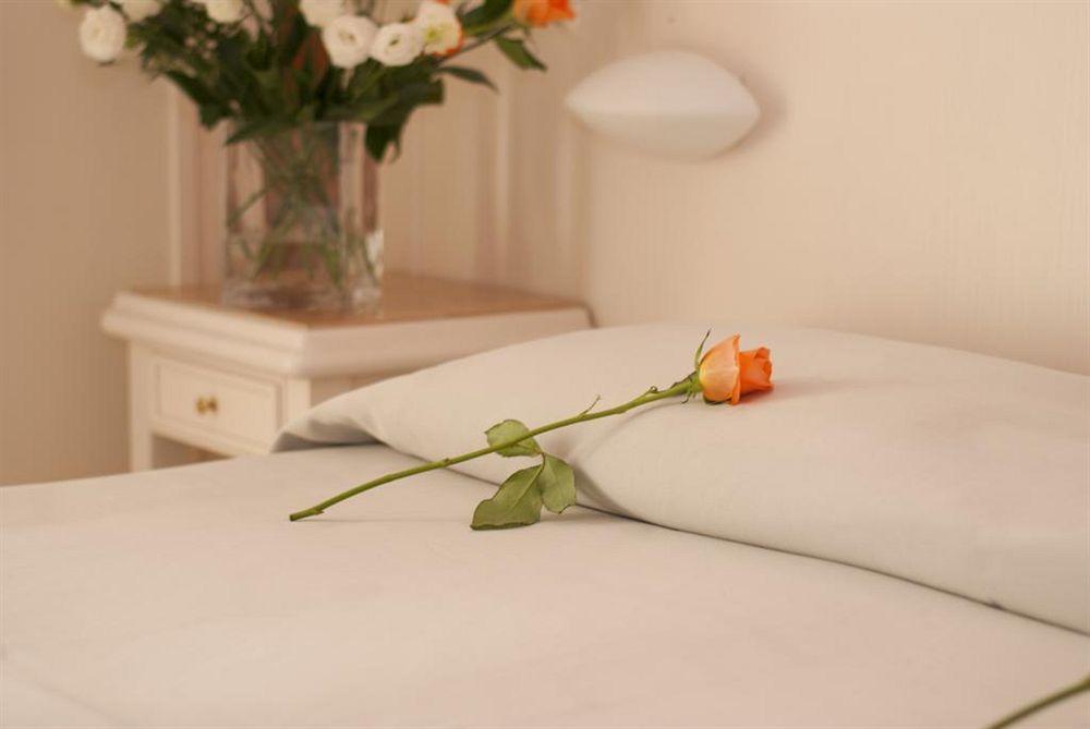 Hotel Ambra Milano Marittima Ngoại thất bức ảnh