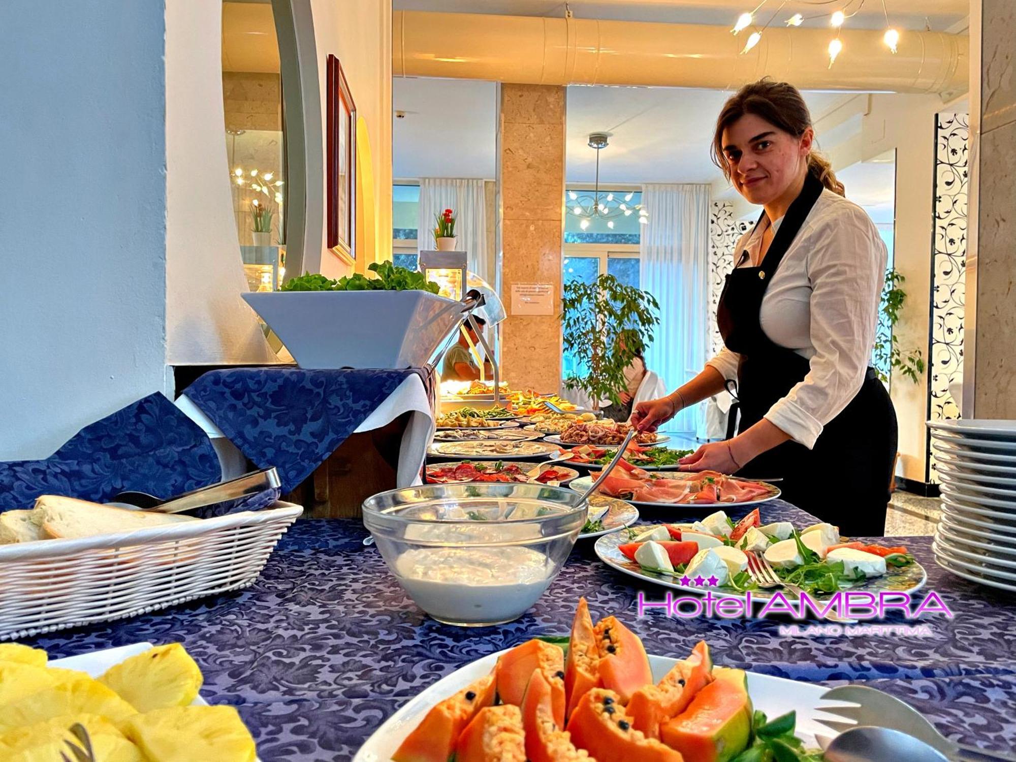 Hotel Ambra Milano Marittima Ngoại thất bức ảnh