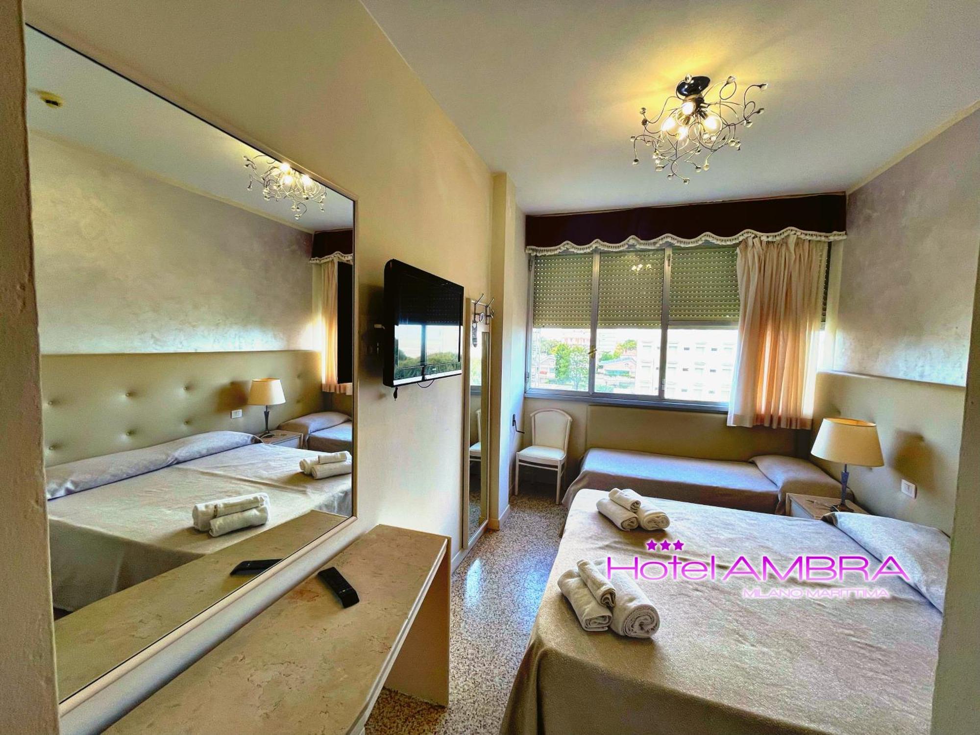 Hotel Ambra Milano Marittima Ngoại thất bức ảnh