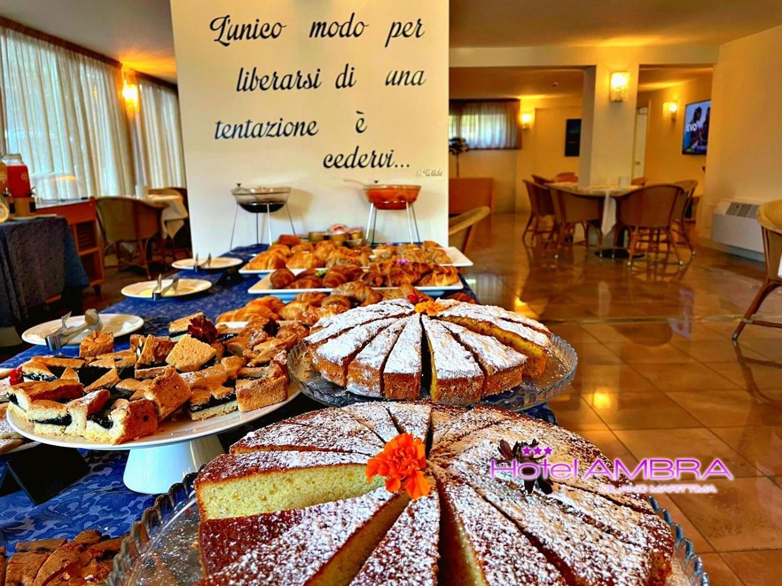 Hotel Ambra Milano Marittima Ngoại thất bức ảnh