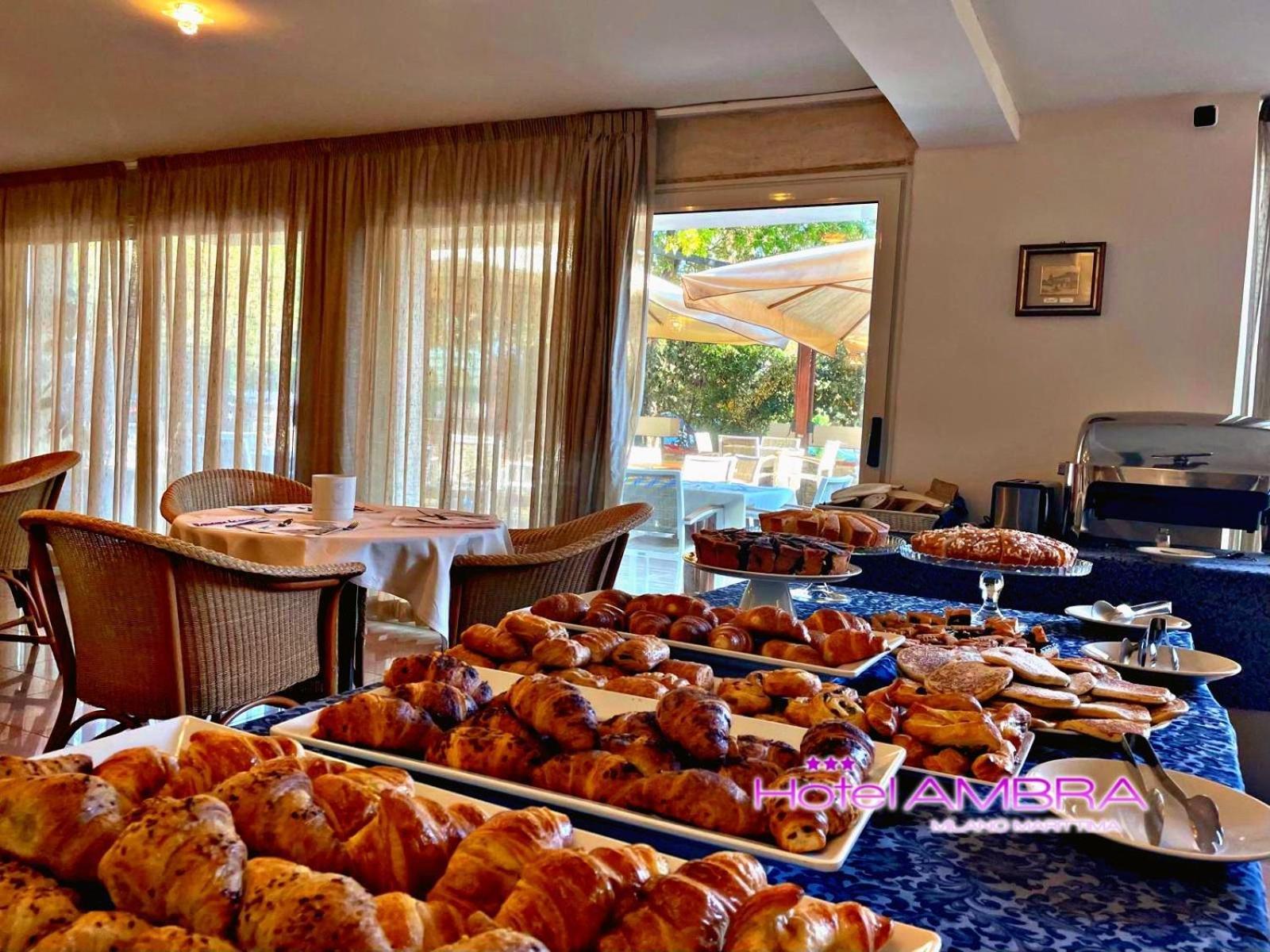 Hotel Ambra Milano Marittima Ngoại thất bức ảnh